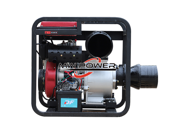 Petite pompe à eau diesel